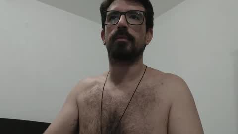 Matheus Mogi online show from November 17, 2025, 5:08 pm