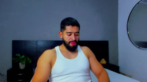 Mathew Flintt  online show from November 7, 2025, 4:34 am