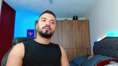 Snapshot of mathewhot3 chatting on November 17, 2025, 10:04 pm mathewhot3 online show from November 17, 2025, 10:04 pm