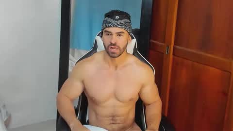 mathews_smith online show from February 15, 2026, 11:19 am