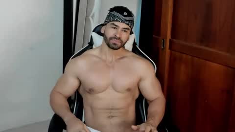 mathews_smith online show from March 29, 2026, 11:43 am