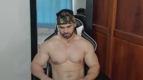 Snapshot of mathews_smith chatting on June 1, 2026, 11:34 am mathews_smith online show from June 1, 2026, 11:34 am