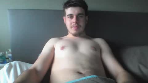 MATHIS online show from November 19, 2025, 12:27 pm