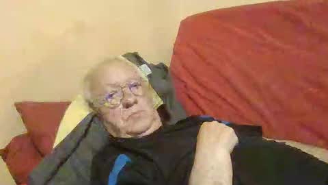 joyaam79 online show from April 15, 2026, 7:58 pm