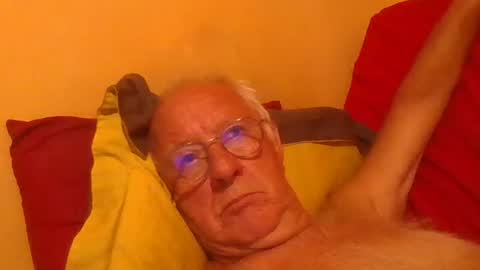 Snapshot of matricule4246 chatting on June 29, 2026, 12:06 am joyaam79 online show from June 29, 2026, 12:06 am