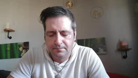 Snapshot of matrike1 chatting on January 26, 2025, 12:54 pm matrike1 online show from January 26, 2025, 12:54 pm