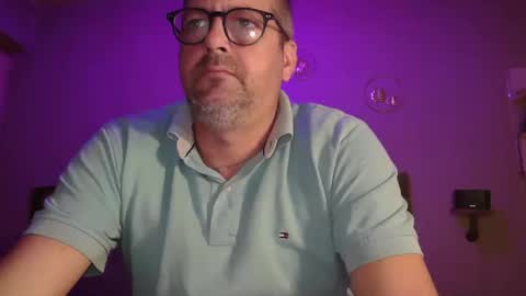 matrike1 online show from April 17, 2026, 8:56 pm