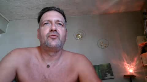 Snapshot of matrike1 chatting on July 10, 2026, 12:41 pm matrike1 online show from July 10, 2026, 12:41 pm