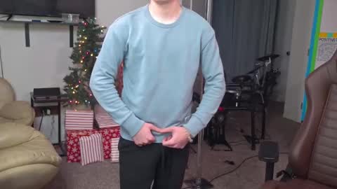 Snapshot of mattcashxxx chatting on December 30, 2024, 2:09 am Matt Cash online show from December 30, 2024, 2:09 am