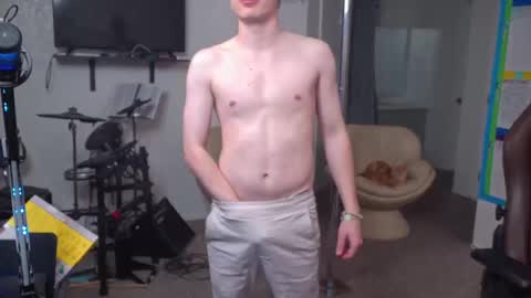 Snapshot of mattcashxxx chatting on January 24, 2025, 2:07 am Matt Cash online show from January 24, 2025, 2:07 am