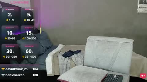 Snapshot of matteo12_ chatting on May 10, 2026, 8:19 am ---Matteo--- online show from May 10, 2026, 8:19 am