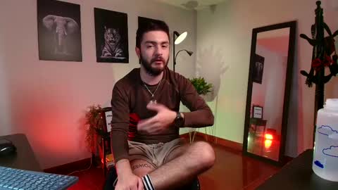 Matteo simpson online show from February 12, 2025, 8:50 pm