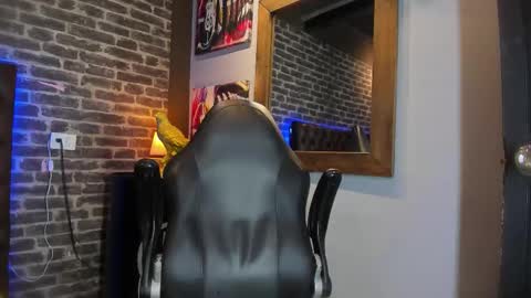 Snapshot of matteosantino chatting on September 18, 2025, 8:55 pm matteosantino online show from September 18, 2025, 8:55 pm