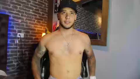 Snapshot of matteosantino chatting on September 22, 2025, 9:17 pm matteosantino online show from September 22, 2025, 9:17 pm