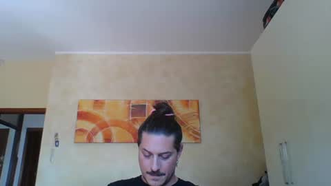 matteushh87 online show from April 17, 2026, 9:45 am