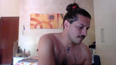 matteushh87 online show from June 10, 2026, 7:18 am