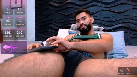 Mattew online show from September 29, 2025, 2:33 pm