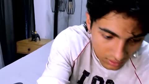 mattfiore online show from November 22, 2025, 11:53 am