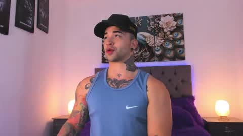 Snapshot of matthew_colee chatting on April 19, 2026, 1:16 am Matthew INDEPENDENT MODEL online show from April 19, 2026, 1:16 am