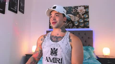 Snapshot of matthew_colee chatting on June 10, 2026, 2:12 am Matthew INDEPENDENT MODEL online show from June 10, 2026, 2:12 am
