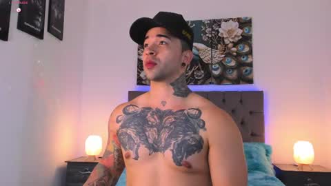 Snapshot of matthew_colee chatting on June 25, 2026, 5:12 am Matthew INDEPENDENT MODEL online show from June 25, 2026, 5:12 am