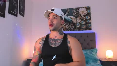 Snapshot of matthew_colee chatting on July 8, 2026, 2:16 am Matthew INDEPENDENT MODEL online show from July 8, 2026, 2:16 am