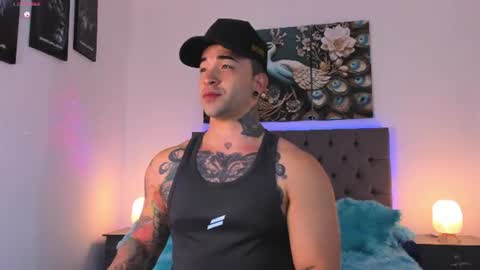 Snapshot of matthew_colee chatting on July 9, 2026, 2:04 am Matthew INDEPENDENT MODEL online show from July 9, 2026, 2:04 am