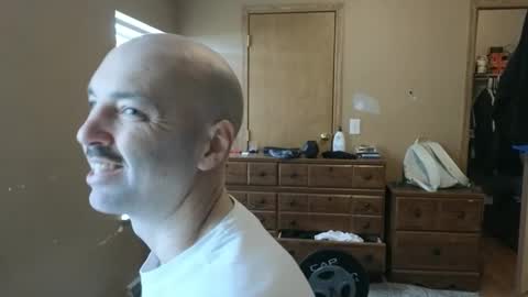 MH online show from March 19, 2026, 6:01 pm