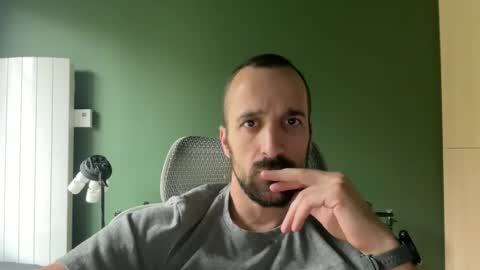 Snapshot of matthias24 chatting on October 13, 2025, 12:16 pm M online show from October 13, 2025, 12:16 pm