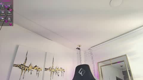 TATIANA  AND ROUS online show from February 22, 2025, 6:17 am