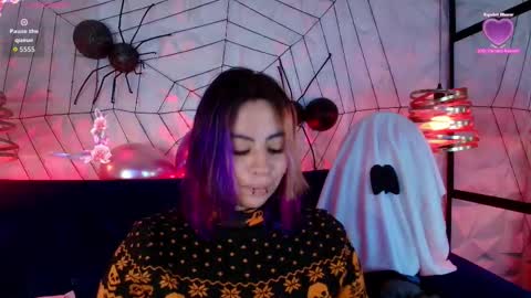 TATIANA  AND ROUS online show from October 21, 2025, 11:11 am