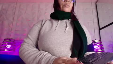 Snapshot of matti_sofia chatting on January 19, 2026, 11:03 am TATIANA AND ROUS online show from January 19, 2026, 11:03 am