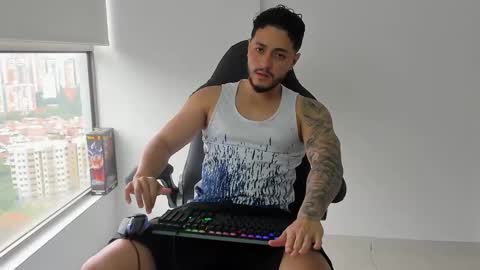 Snapshot of mattia_dupont chatting on February 10, 2026, 9:52 pm Mattias online show from February 10, 2026, 9:52 pm