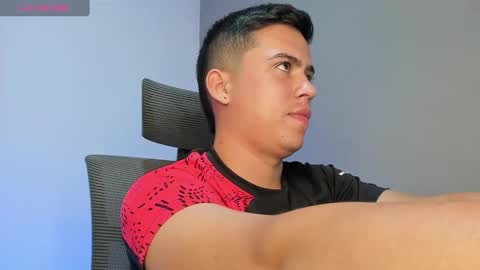 mattiwsmorris_ online show from February 25, 2025, 3:20 am