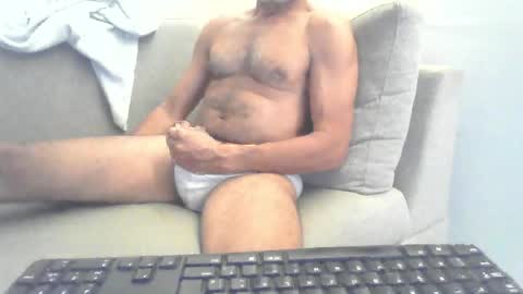 Matt R. online show from May 7, 2026, 4:18 am