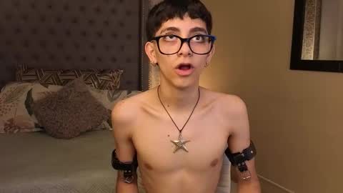 matty_spark online show from September 17, 2025, 2:08 pm