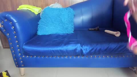 Lucy online show from March 8, 2025, 12:52 pm