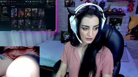 Snapshot of mature_gamer chatting on August 2, 2026, 9:13 pm Nath online show from August 2, 2026, 9:13 pm