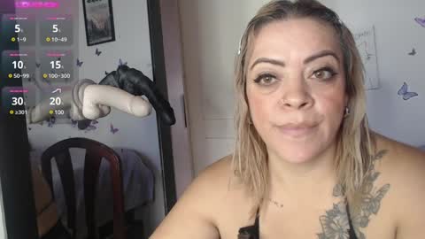 Mature liaa online show from January 29, 2025, 12:56 pm