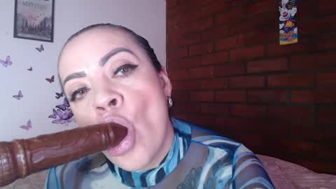 Snapshot of mature_liaa chatting on March 29, 2026, 12:27 pm Mature liaa online show from March 29, 2026, 12:27 pm