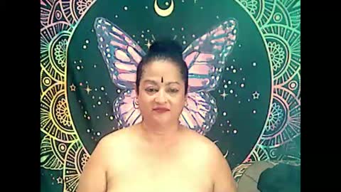 Snapshot of matureindian4u65 chatting on February 5, 2025, 7:18 am matureindian4u65 online show from February 5, 2025, 7:18 am
