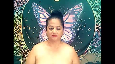 Snapshot of matureindian4u65 chatting on February 5, 2025, 4:14 pm matureindian4u65 online show from February 5, 2025, 4:14 pm