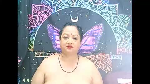 Snapshot of matureindian654u chatting on August 3, 2026, 6:22 pm matureindian654u online show from August 3, 2026, 6:22 pm