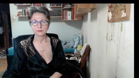 Snapshot of maturekate chatting on September 16, 2025, 6:58 am maturekate online show from September 16, 2025, 6:58 am