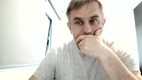 Snapshot of matureontheedge chatting on May 31, 2026, 10:55 am matureontheedge online show from May 31, 2026, 10:55 am