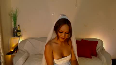 Snapshot of maturity_mommy_intown chatting on February 13, 2026, 7:54 pm maturity_mommy_intown online show from February 13, 2026, 7:54 pm