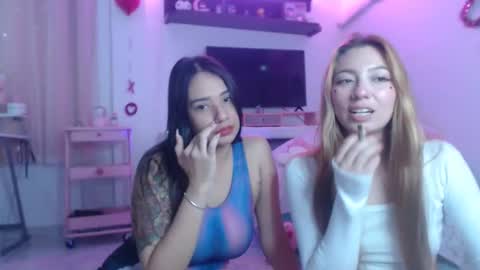 Snapshot of mauhype chatting on February 25, 2026, 3:10 pm Mau and Lauren online show from February 25, 2026, 3:10 pm