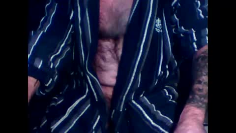 Snapshot of mauni1964 chatting on November 6, 2025, 1:23 pm mauni1964 online show from November 6, 2025, 1:23 pm