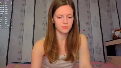 Snapshot of maurineneverman chatting on June 26, 2026, 8:08 am Lucy online show from June 26, 2026, 8:08 am