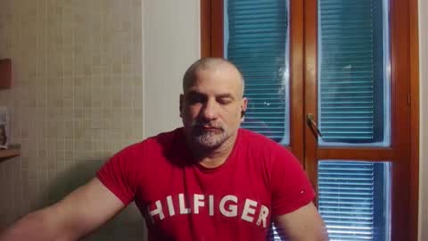 mauro1971 online show from March 22, 2026, 11:02 am